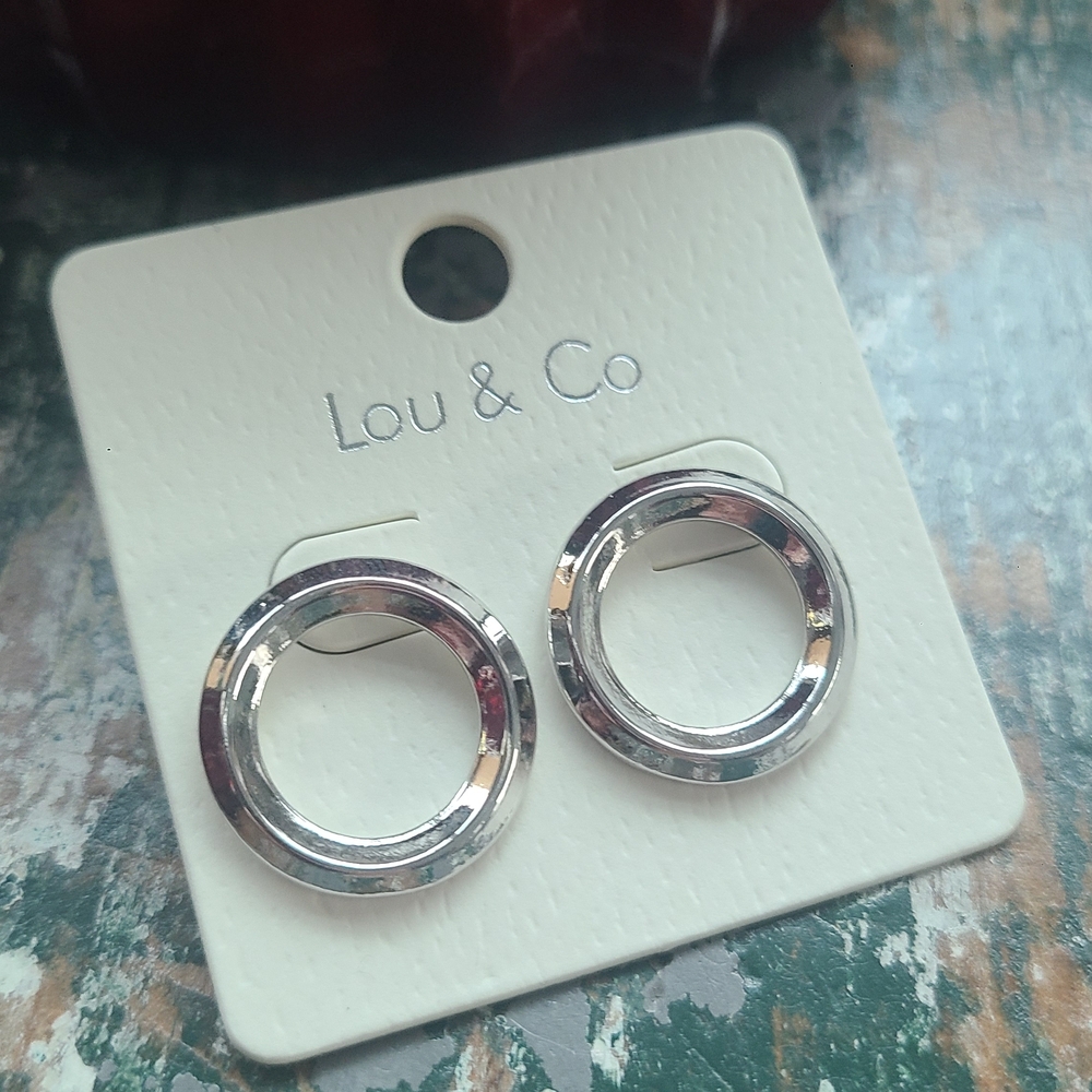 Lou & Co Silver CIRCLE stud Earrings